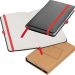 A6 Notizbuch: 160 Seiten, rotes Gummiband, Lesezeichen, Stiftschlaufe, Einstecktasche, individueller Kunstledereinband.